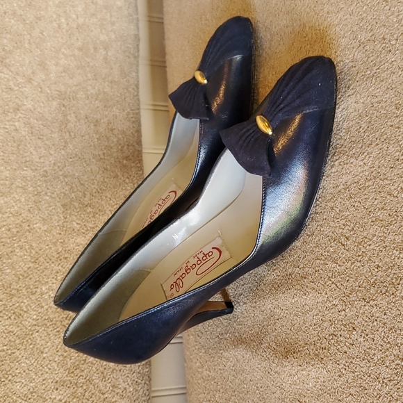 Pappagallo heels navy blue size 7 1/2 narrow - Picture 2 of 11